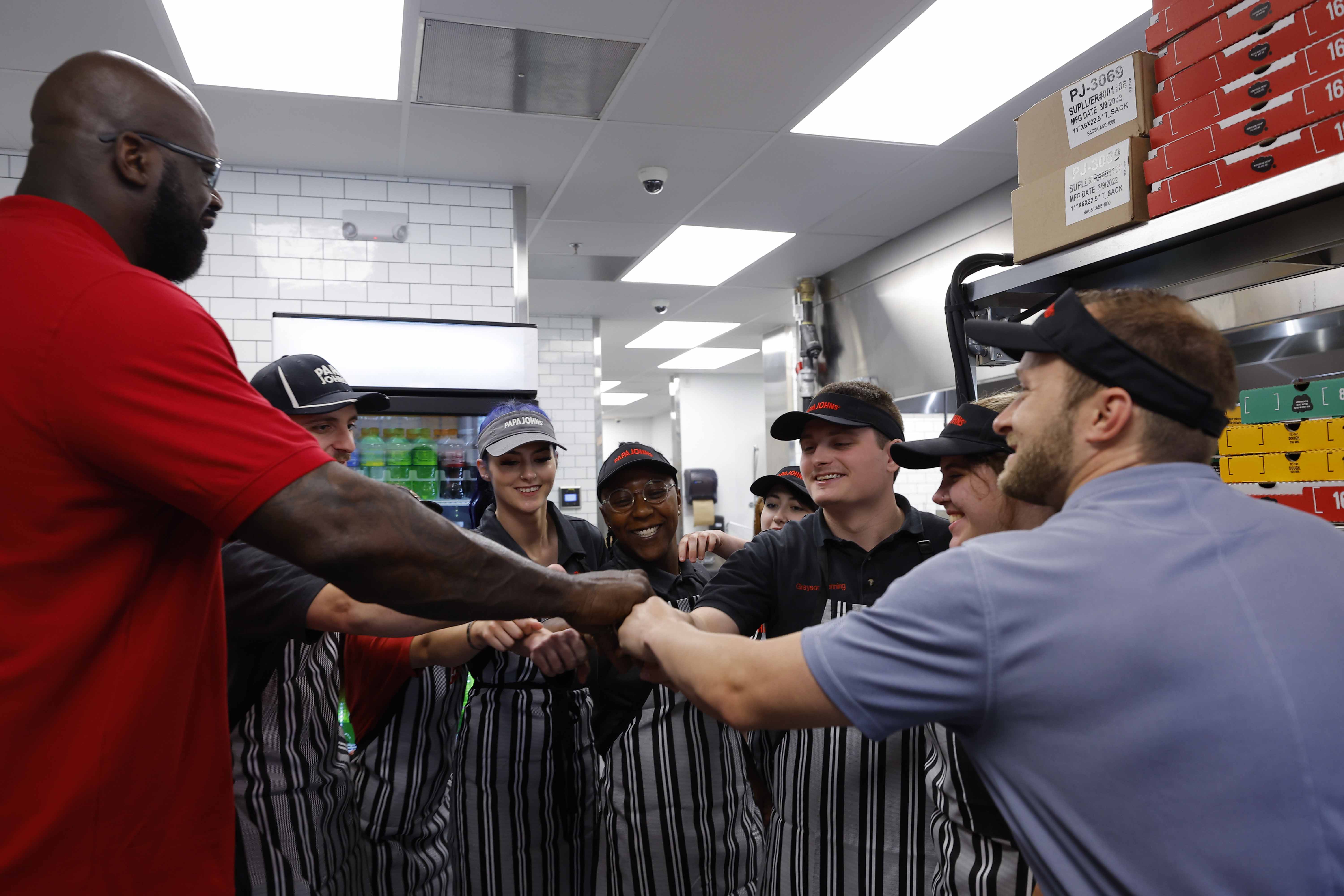 Shaquille O’Neal Encourages Papa Johns Team Members to Go Back to